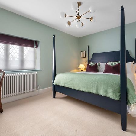 Отель The Nevill Arms Medbourne Экстерьер фото