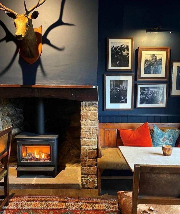 Отель The Nevill Arms Medbourne Экстерьер фото