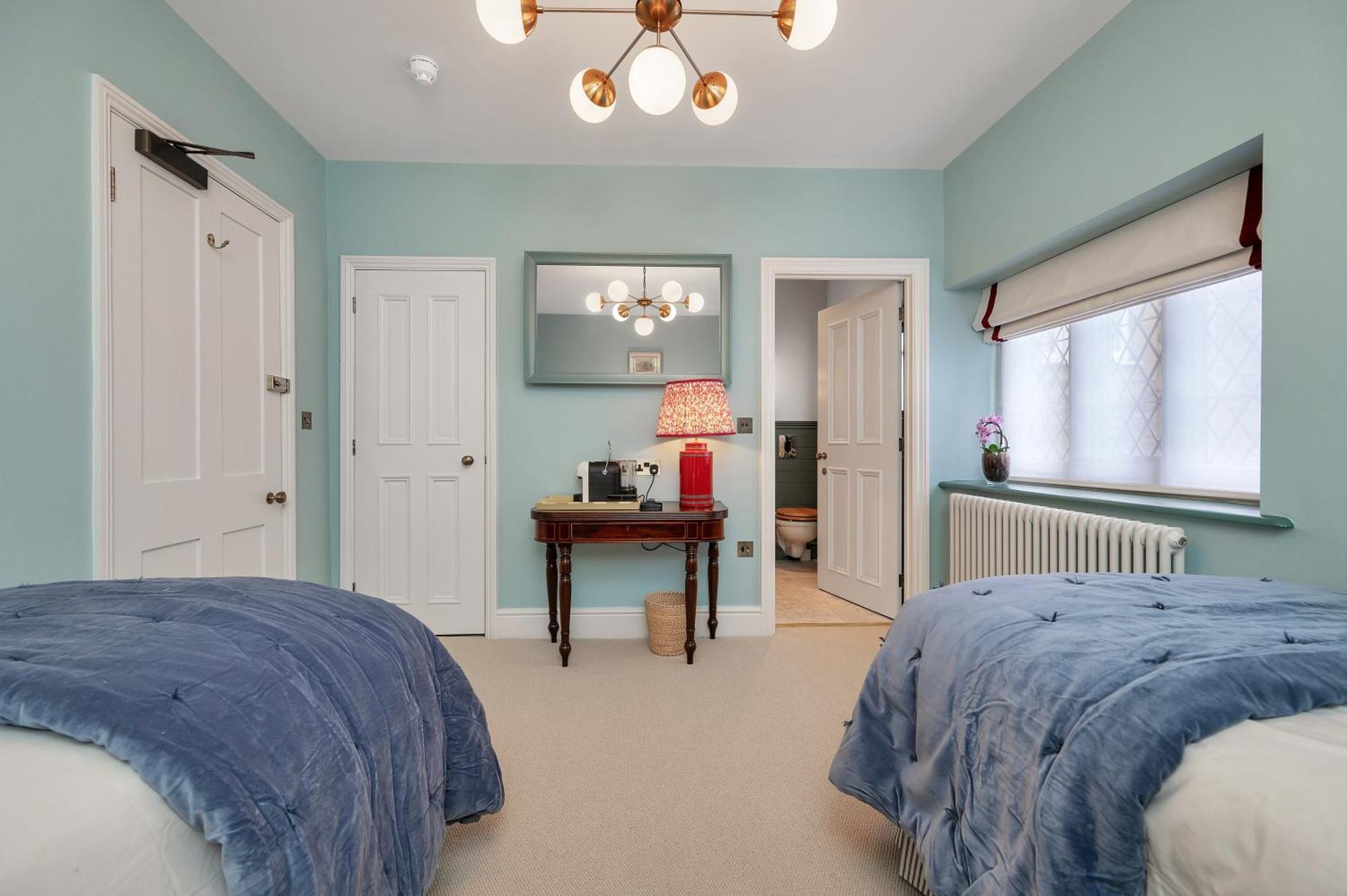 Отель The Nevill Arms Medbourne Экстерьер фото